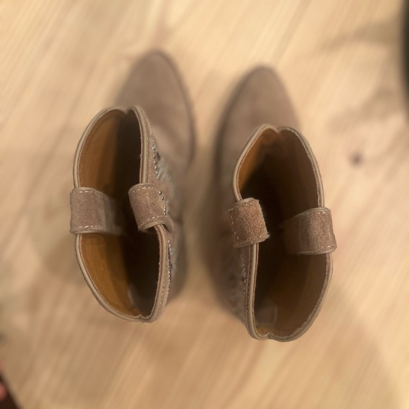 Frye Billy Stud Suede Short Boot Size 5.5 - Picture 7 of 7